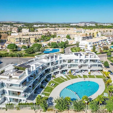 Lakes24 Infinity - 2 Bedrooms Apartman *
