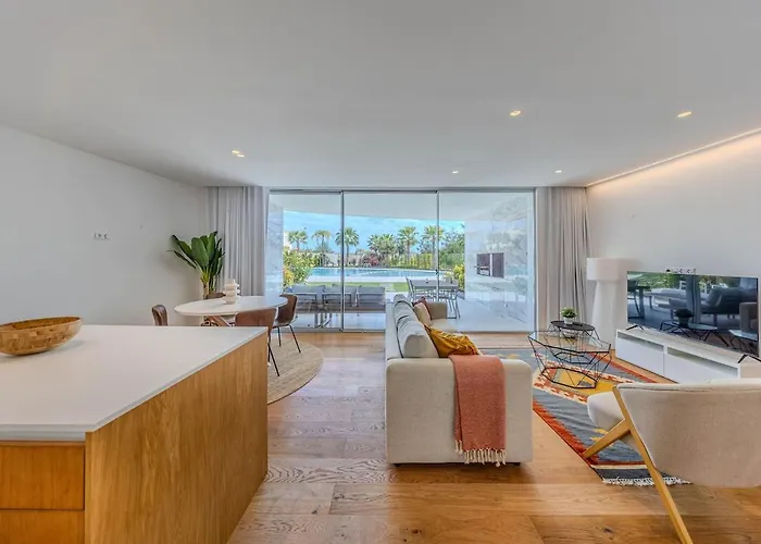 Lakes24 Infinity - 2 Bedrooms Quarteira