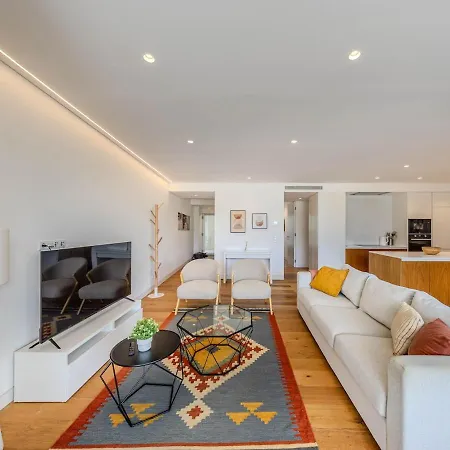 Lakes24 Infinity - 2 Bedrooms Картейра