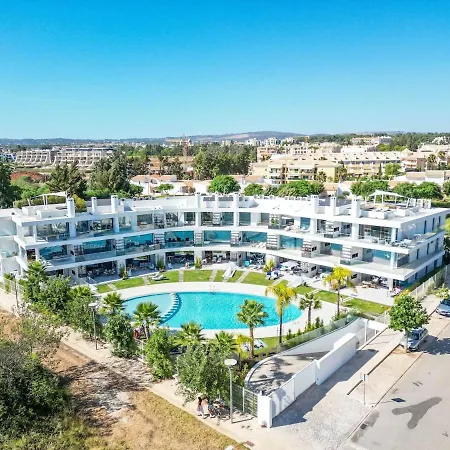 Lakes24 Infinity - 2 Bedrooms Appartement *